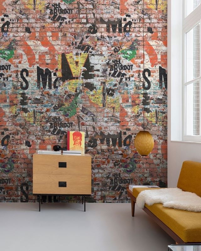 ML3801 Young Edition Mural Graffiti